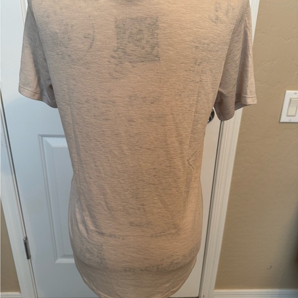 Athleta Women’s Breezy Scoop V-Neck Short Sleeve Tee Size Medium EUC - Picture 3 of 8